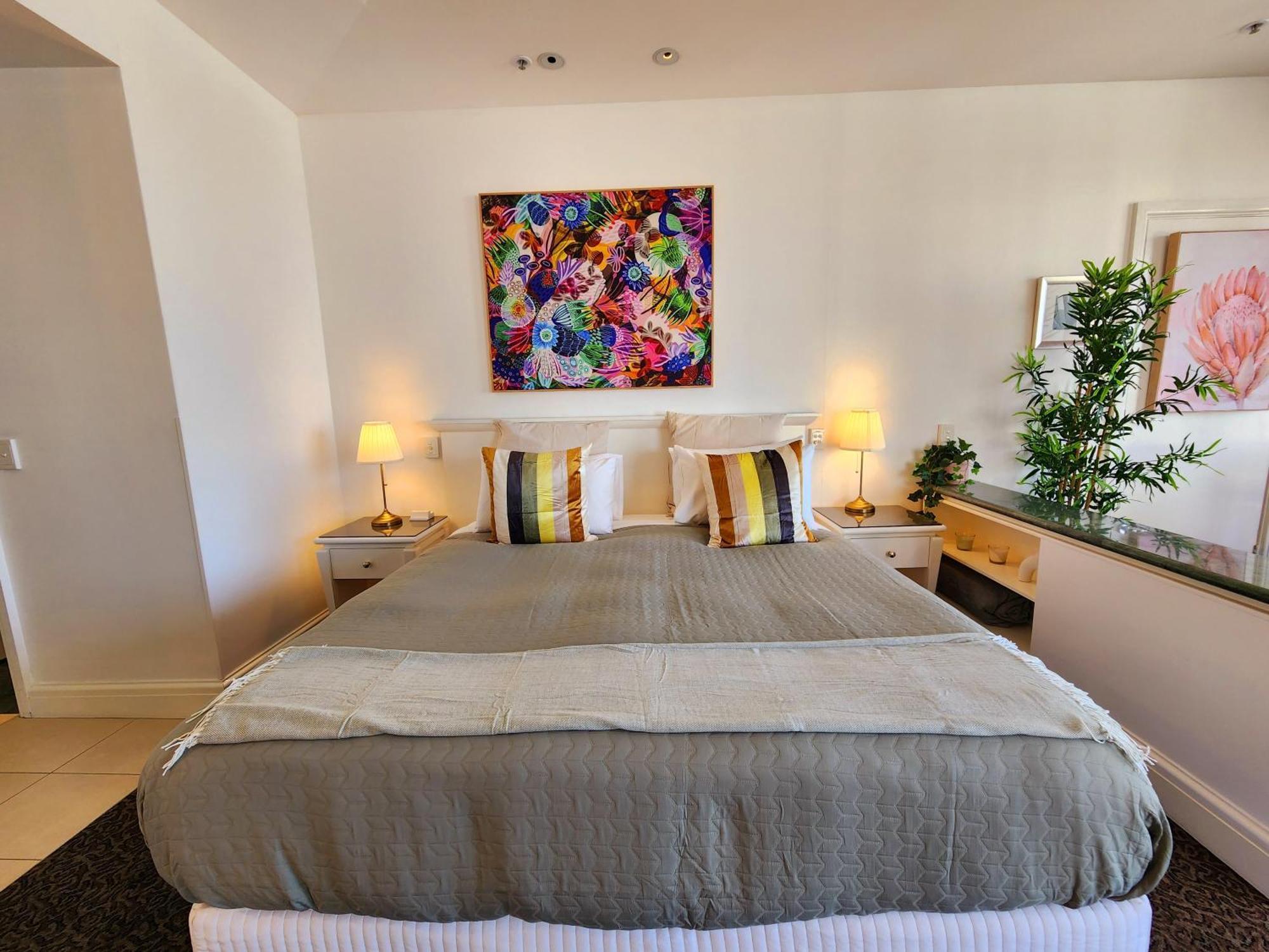 Deluxe Private Apartment And Studio - Ocean Views Gold Coast Bagian luar foto